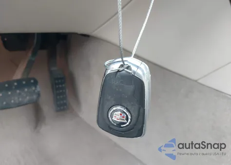 2015 Cadillac Srx Performance Collection z USA, uszkodzony, nr VIN 3GYFNCE3XFS573161